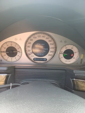 Mercedes-Benz E 220, снимка 7