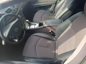 Mercedes-Benz E 220, снимка 8