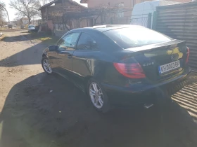 Mercedes-Benz C 220, снимка 4