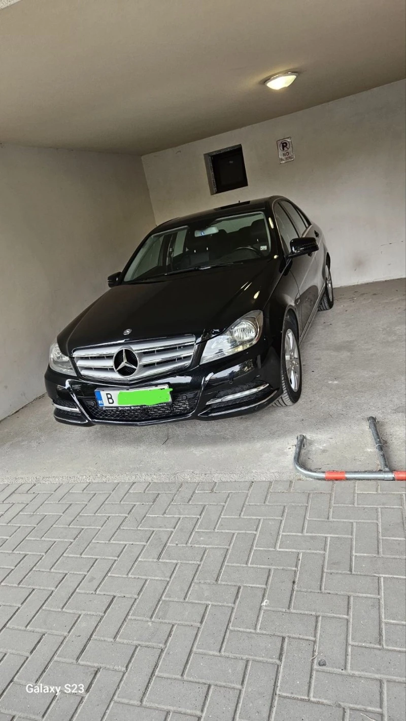 Mercedes-Benz C 220 CDI BlueEFFICIENCY FACELIFT, снимка 1 - Автомобили и джипове - 46494188