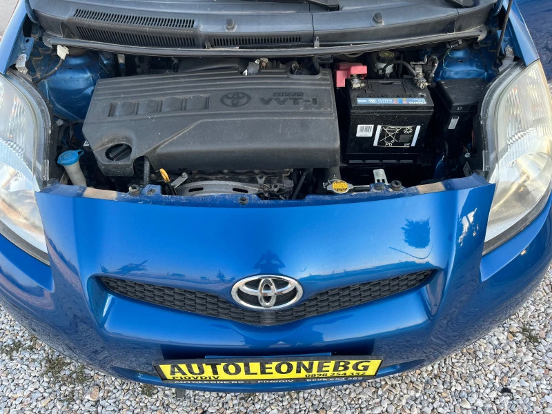 Toyota Yaris 1.33 VVT-i, снимка 16 - Автомобили и джипове - 46772889