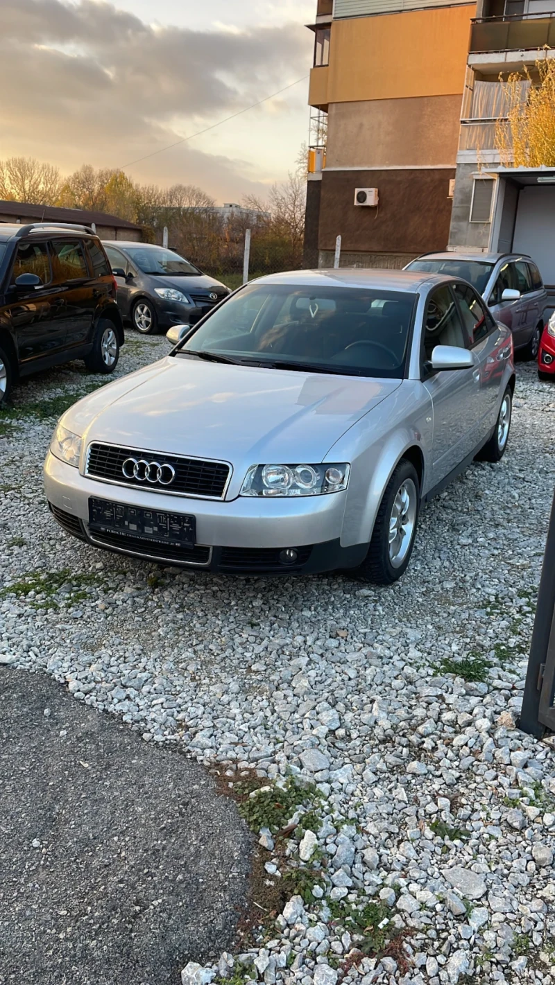 Audi A4, снимка 1 - Автомобили и джипове - 48006976