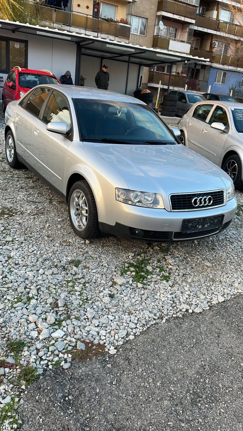 Audi A4, снимка 2 - Автомобили и джипове - 48006976