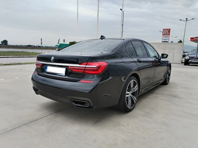 BMW 740 X-Drive | Head-Up | M Sport | Harman Kardon, снимка 4 - Автомобили и джипове - 52542991