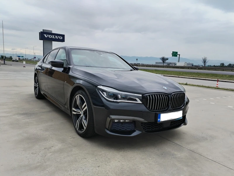 BMW 740 X-Drive | Head-Up | M Sport | Harman Kardon, снимка 2 - Автомобили и джипове - 52542991