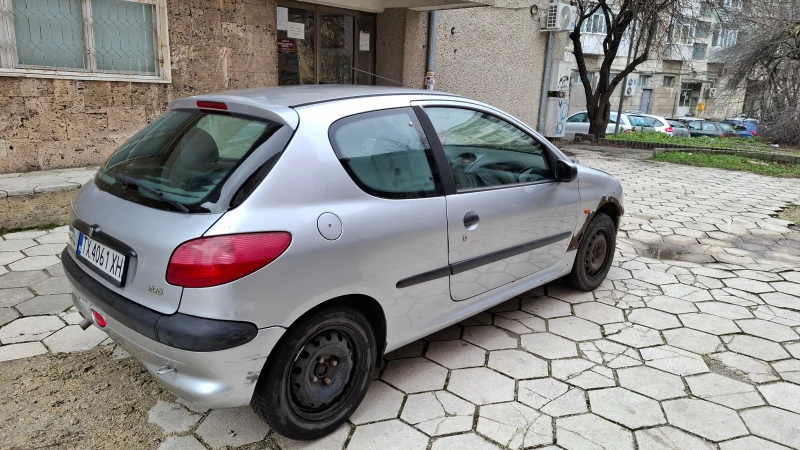 Peugeot 206, снимка 4 - Автомобили и джипове - 48648390