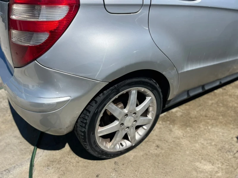 Mercedes-Benz A 180, снимка 10 - Автомобили и джипове - 51568914
