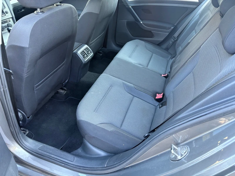 VW Golf 1.6 tdi -DSG 7, снимка 7 - Автомобили и джипове - 52499546