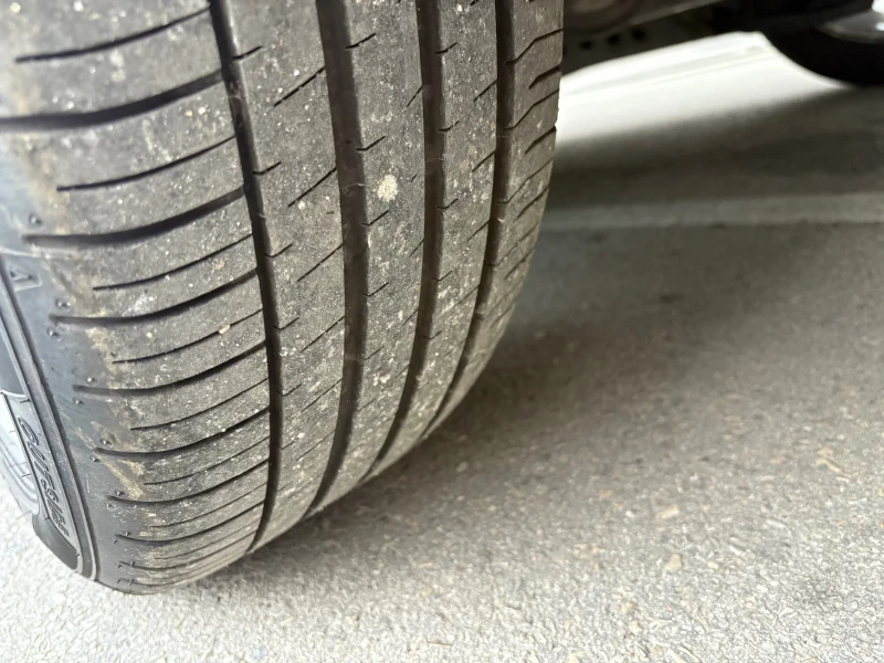 VW Golf 1.6 tdi -DSG 7, снимка 10 - Автомобили и джипове - 52499546