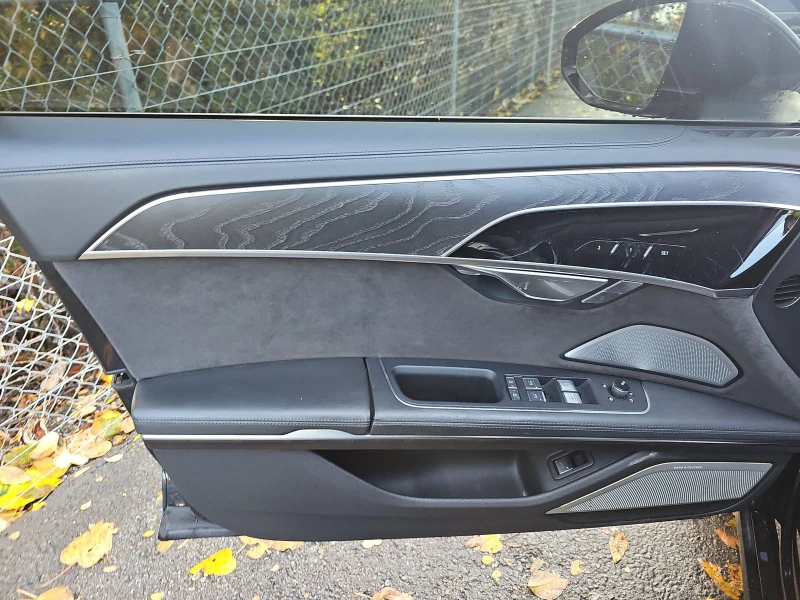 Audi A8 HD Matrix LED * Bang & Olufsen 3D Sound System, снимка 13 - Автомобили и джипове - 52530181