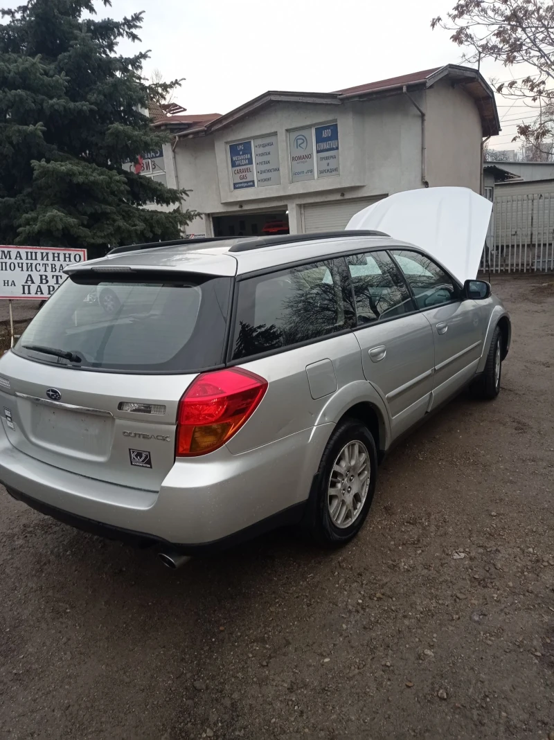 Subaru Outback, снимка 8 - Автомобили и джипове - 52629033