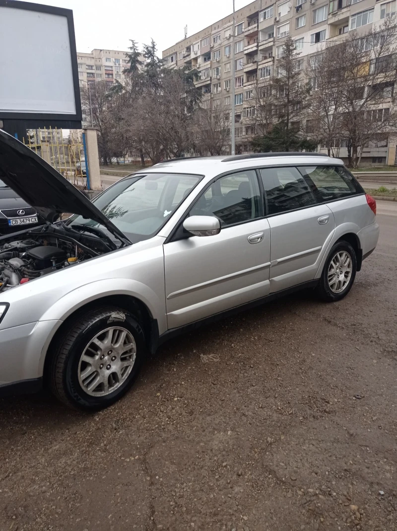Subaru Outback, снимка 10 - Автомобили и джипове - 52629033