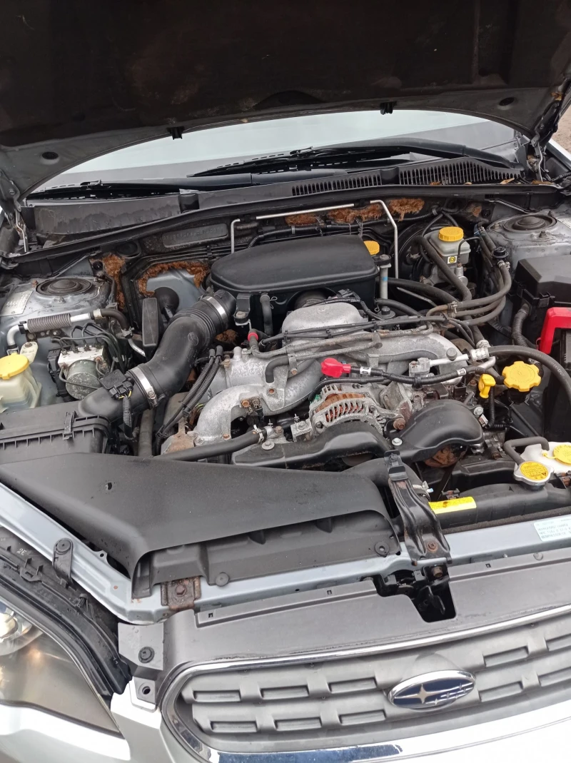 Subaru Outback, снимка 4 - Автомобили и джипове - 52629033