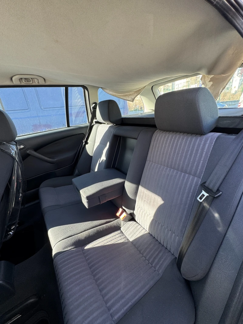 Skoda Octavia 1.8Т, снимка 13 - Автомобили и джипове - 53024105