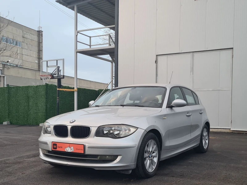 BMW 118 d 143 к.с. 2009 г. ФЕЙСЛИФТ, снимка 5 - Автомобили и джипове - 53217911