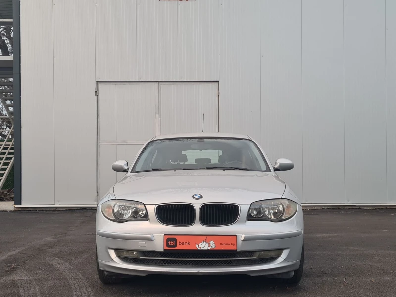 BMW 118 d 143 к.с. 2009 г. ФЕЙСЛИФТ, снимка 6 - Автомобили и джипове - 53217911