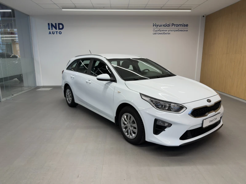 Kia Ceed SW, снимка 7 - Автомобили и джипове - 53248850