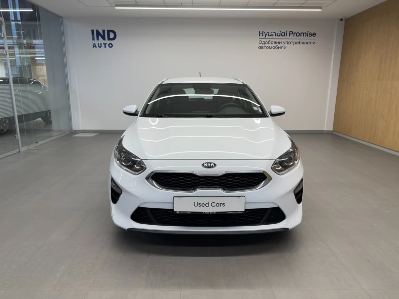 Kia Ceed SW, снимка 8 - Автомобили и джипове - 53248850