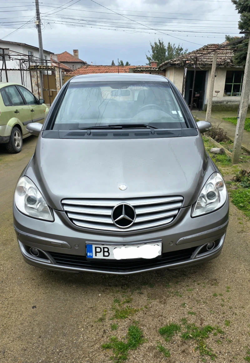 Mercedes-Benz B 200