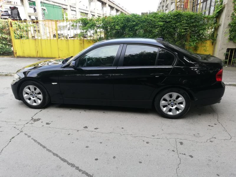 BMW 320 2,0I и 2,0D, снимка 13 - Автомобили и джипове - 28374468