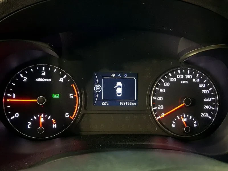 Kia K5 2Nd Generation 1.7 Diesel Mx Deluxe, снимка 7 - Автомобили и джипове - 55901867
