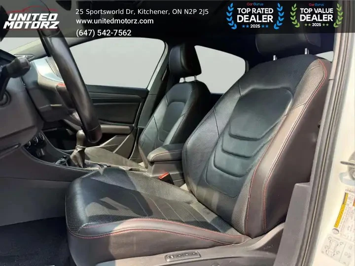 VW Jetta Manual, снимка 10 - Автомобили и джипове - 56011135