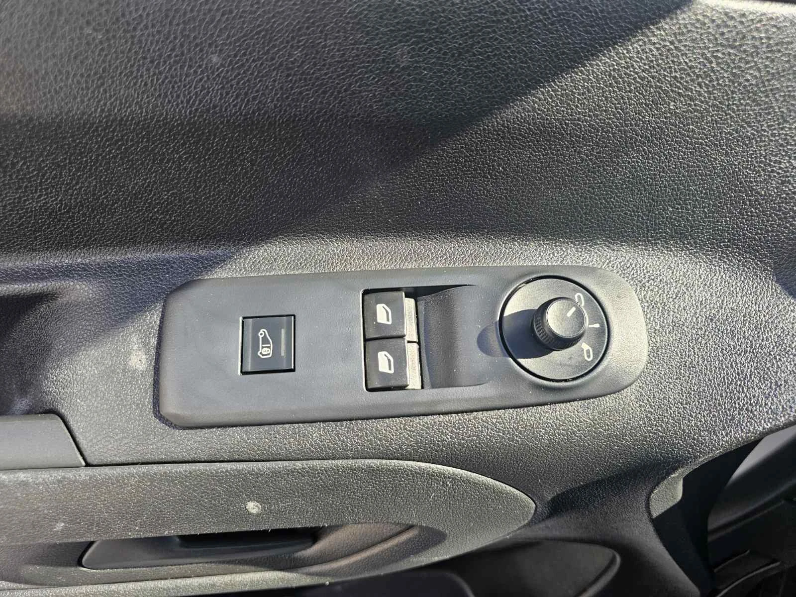 Citroen Berlingo 1.5 - изображение 10