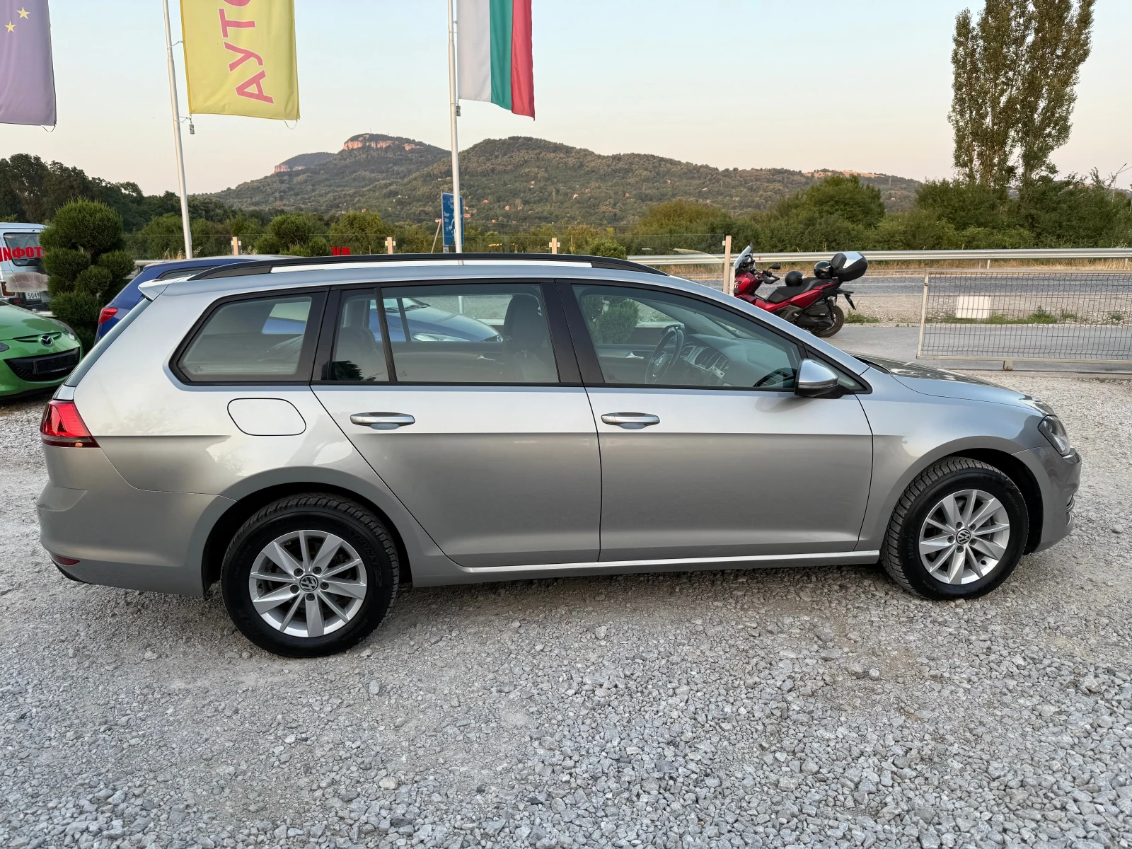 VW Golf 1, 6 TDI !! 4MOTION !! РЕАЛНИ КМ !!  - изображение 6