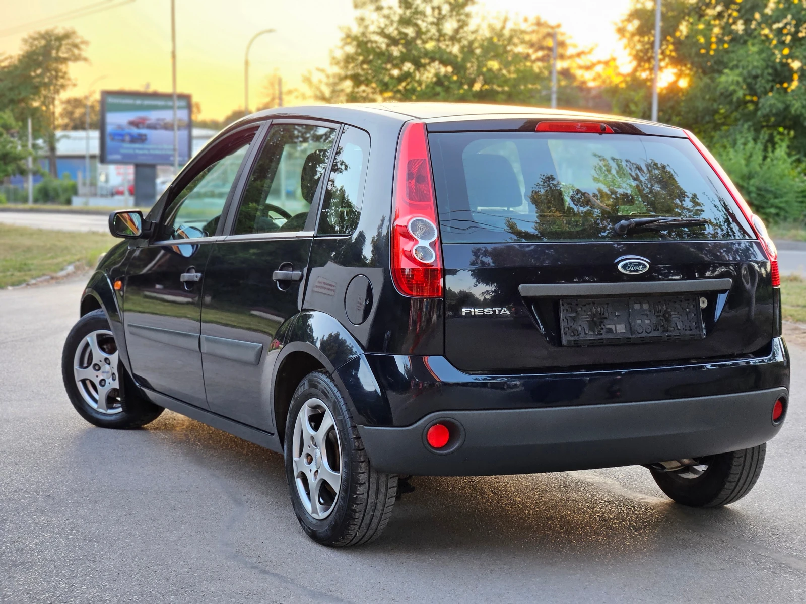Ford Fiesta 1.3, 70к.с., 95х.км.!!! - изображение 7