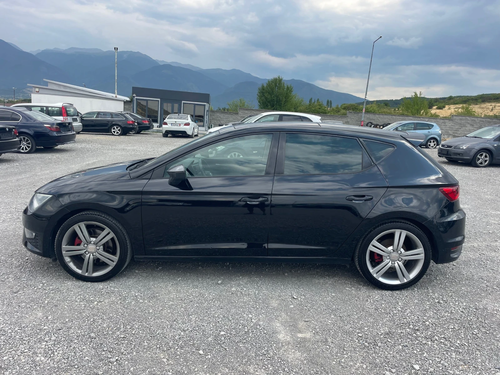 Seat Leon FR 2.0TDI NAVI LED BI-XENON 184КС  - изображение 4