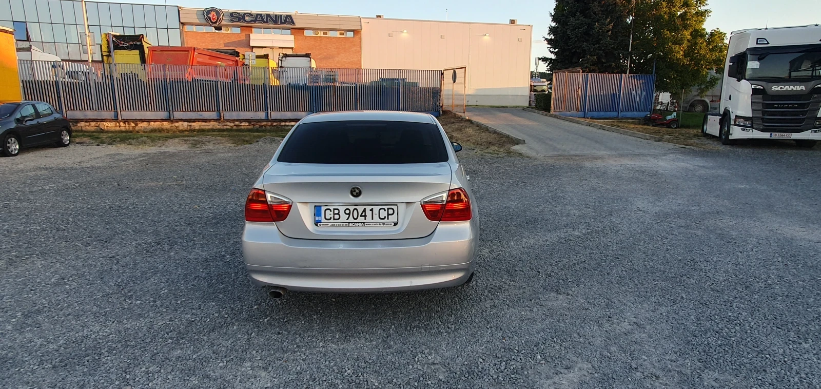 BMW 320  - изображение 6