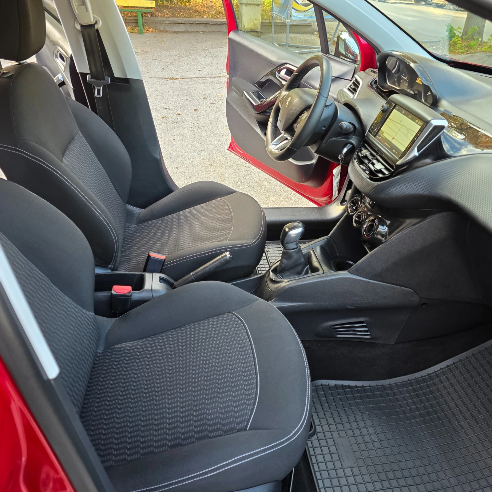 Peugeot 208 1.2i STYLE NAVI EVRO 6B | Mobile.bg   11