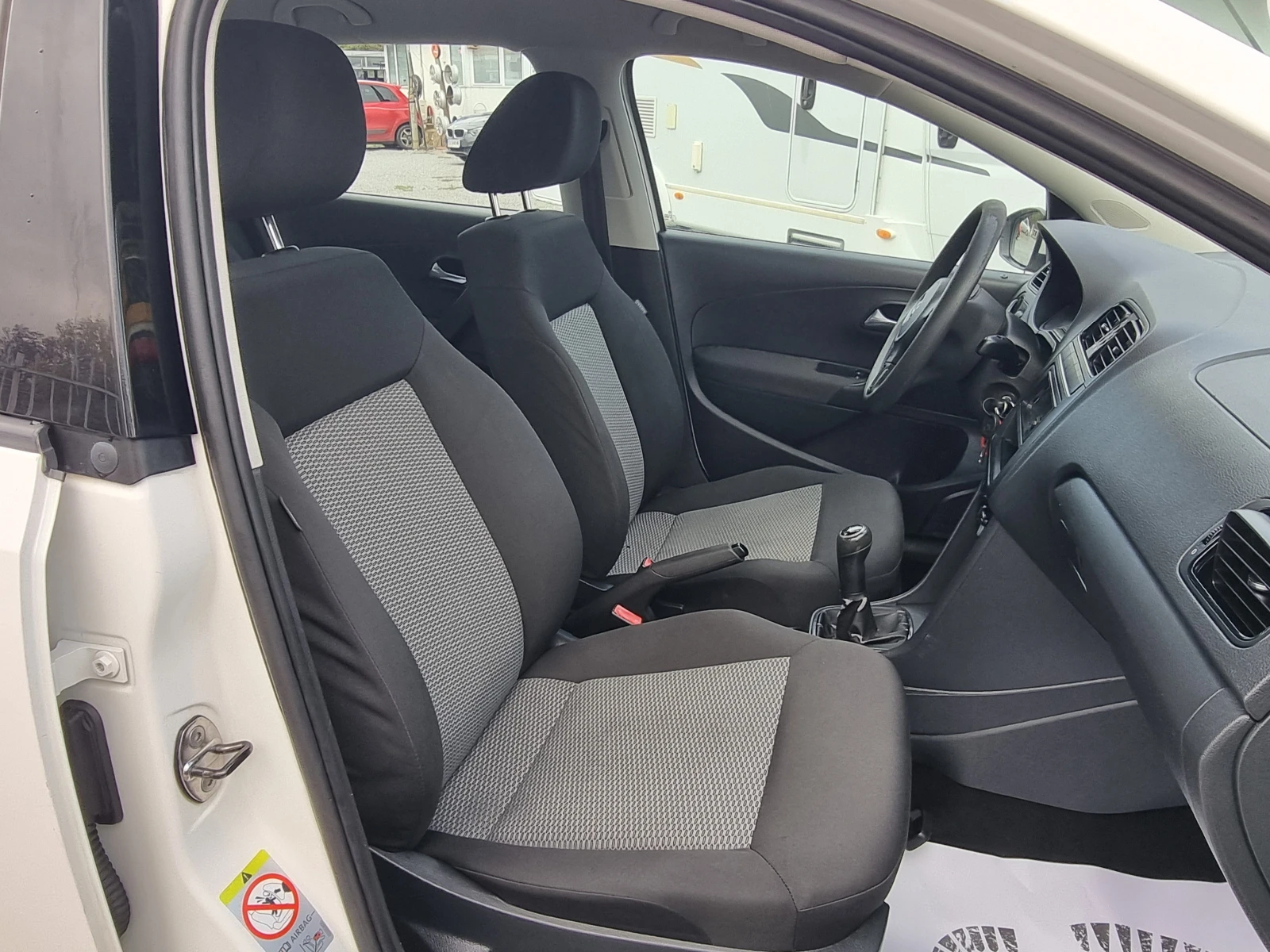 VW Polo 1.2 TDI EURO 5 | Mobile.bg — изображение 10