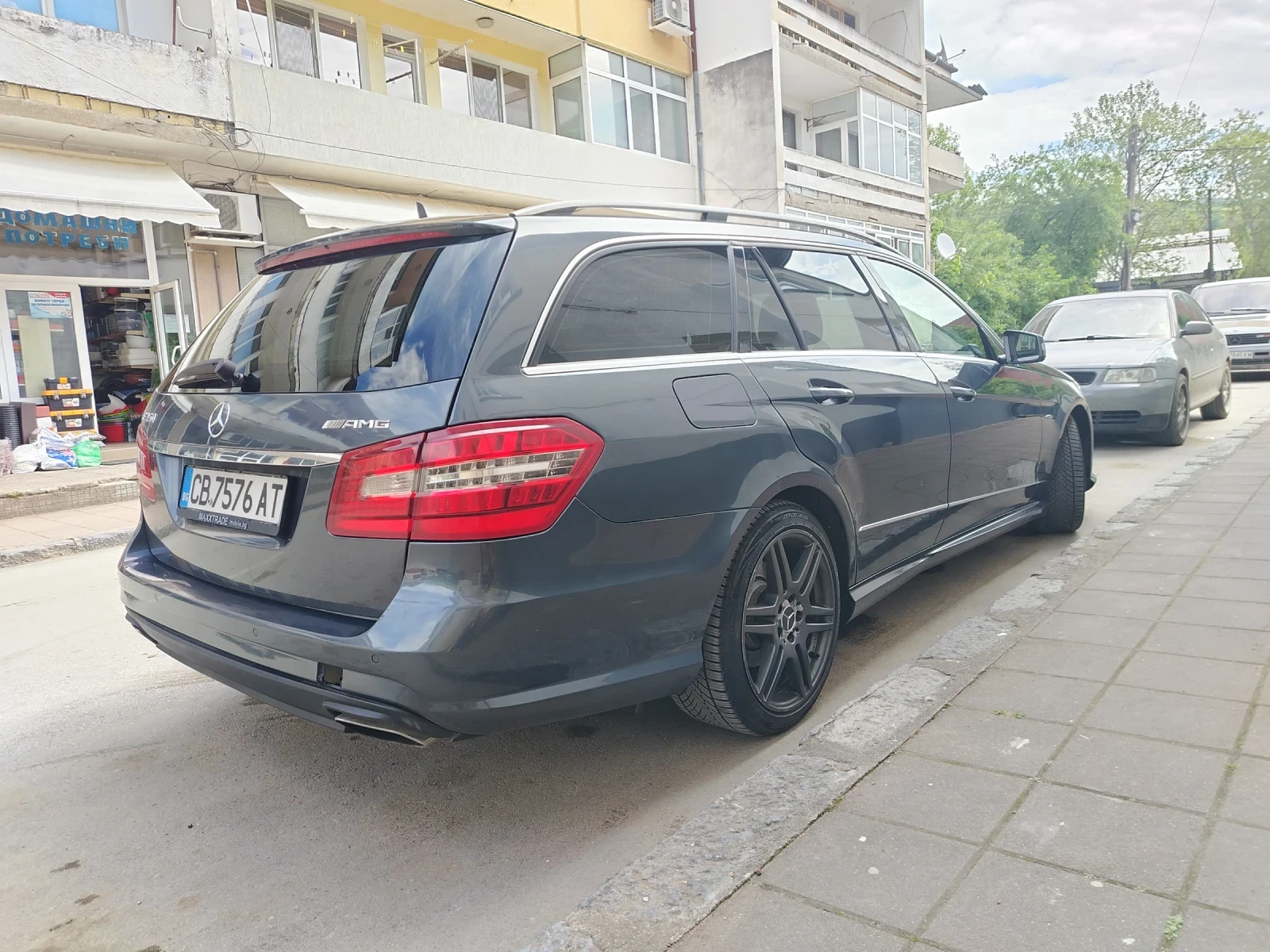 Mercedes-Benz E 350, снимка 5 - Автомобили и джипове - 52612142