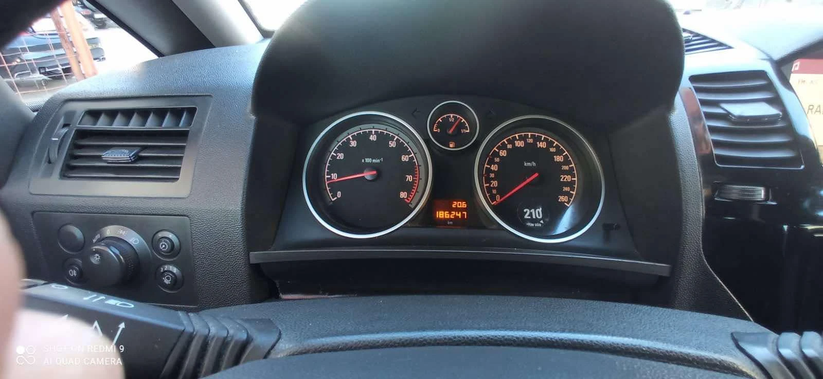 Opel Zafira 1.6 CNG - изображение 9