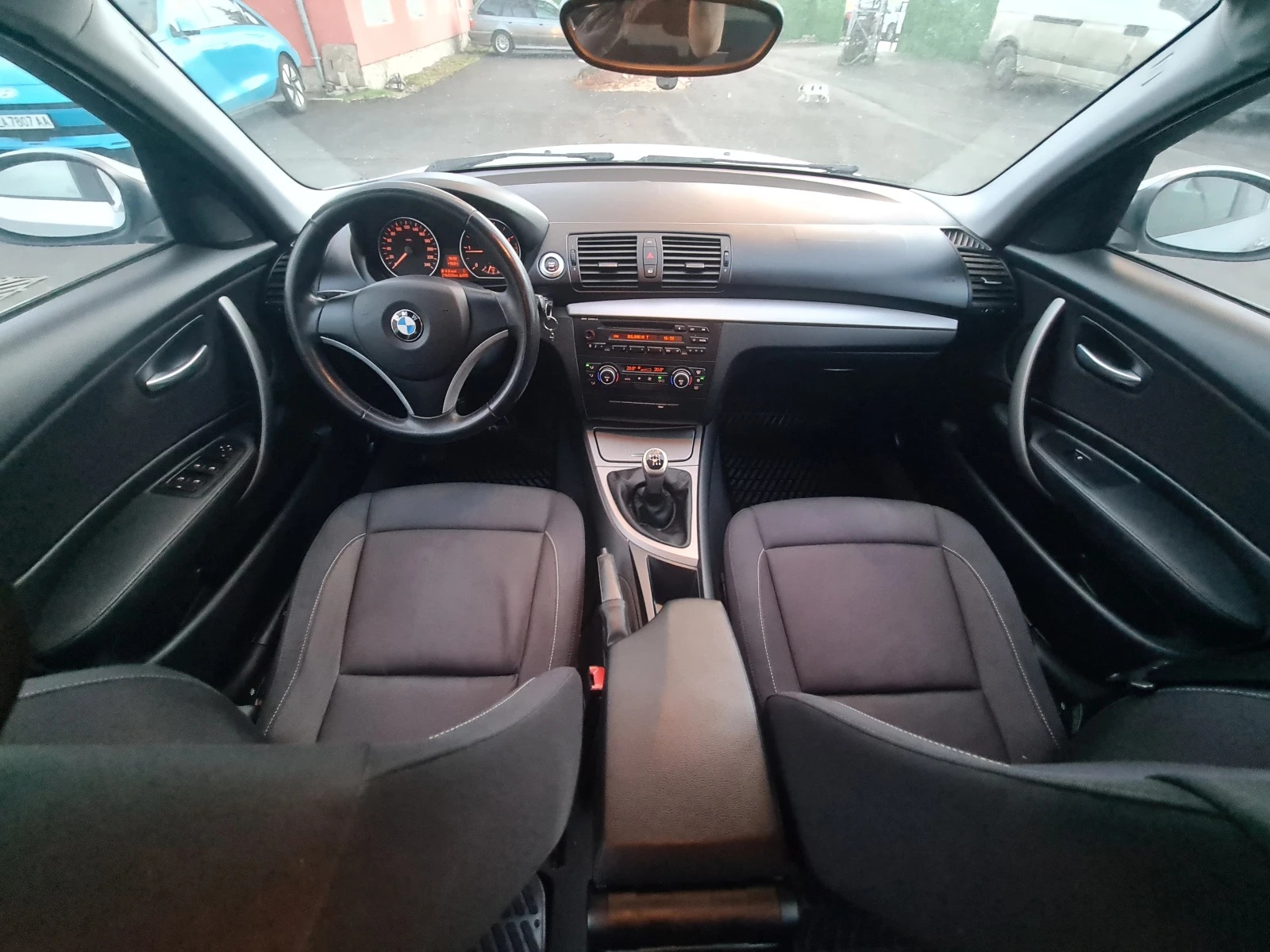 BMW 118 d 143 �.�. 2009 �. �������� | Mobile.bg � ����������� 13