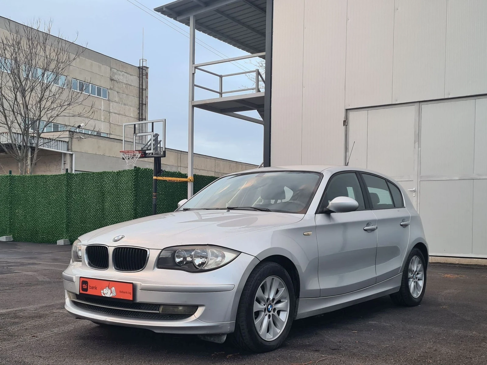 BMW 118 d 143 �.�. 2009 �. �������� | Mobile.bg � ����������� 4