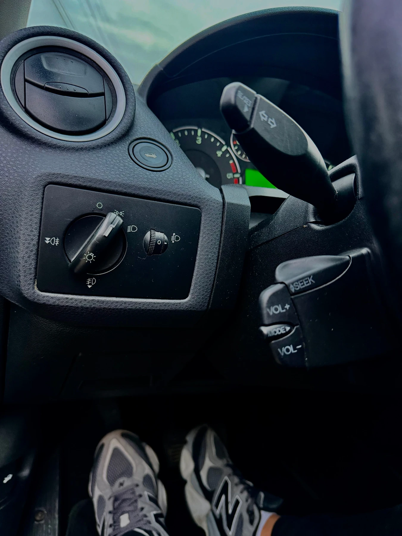 Ford Fiesta 1.4 TDCi - изображение 10