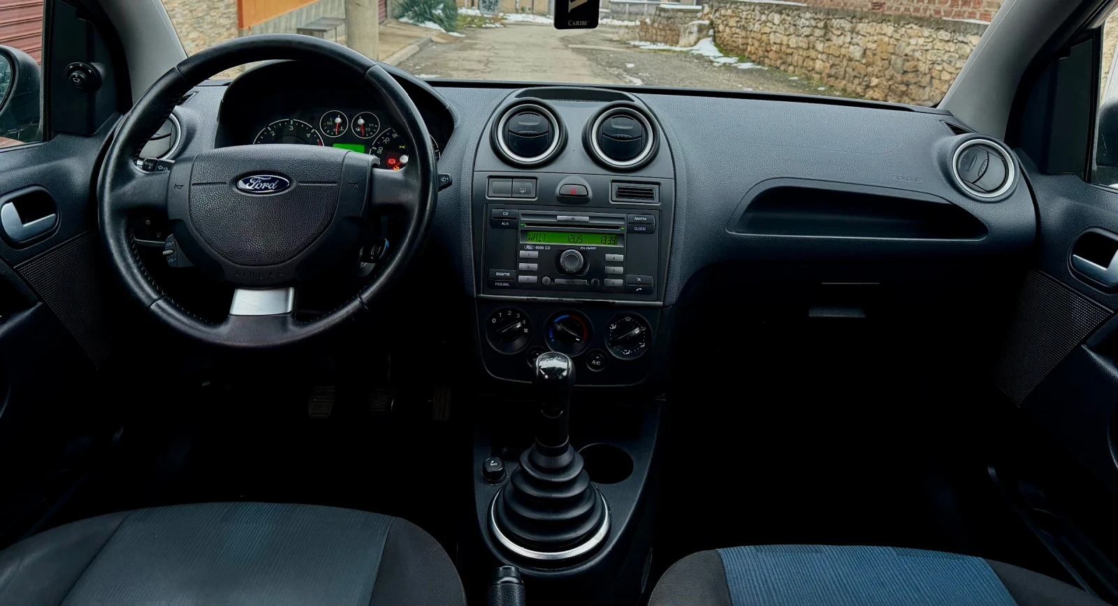 Ford Fiesta 1.4 TDCi - изображение 8