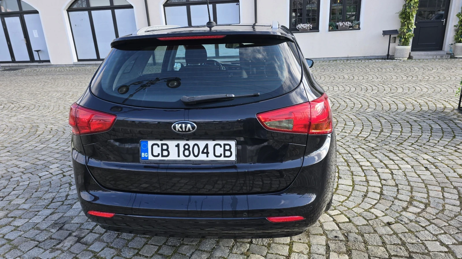 Kia Ceed, снимка 3 - Автомобили и джипове - 53757323
