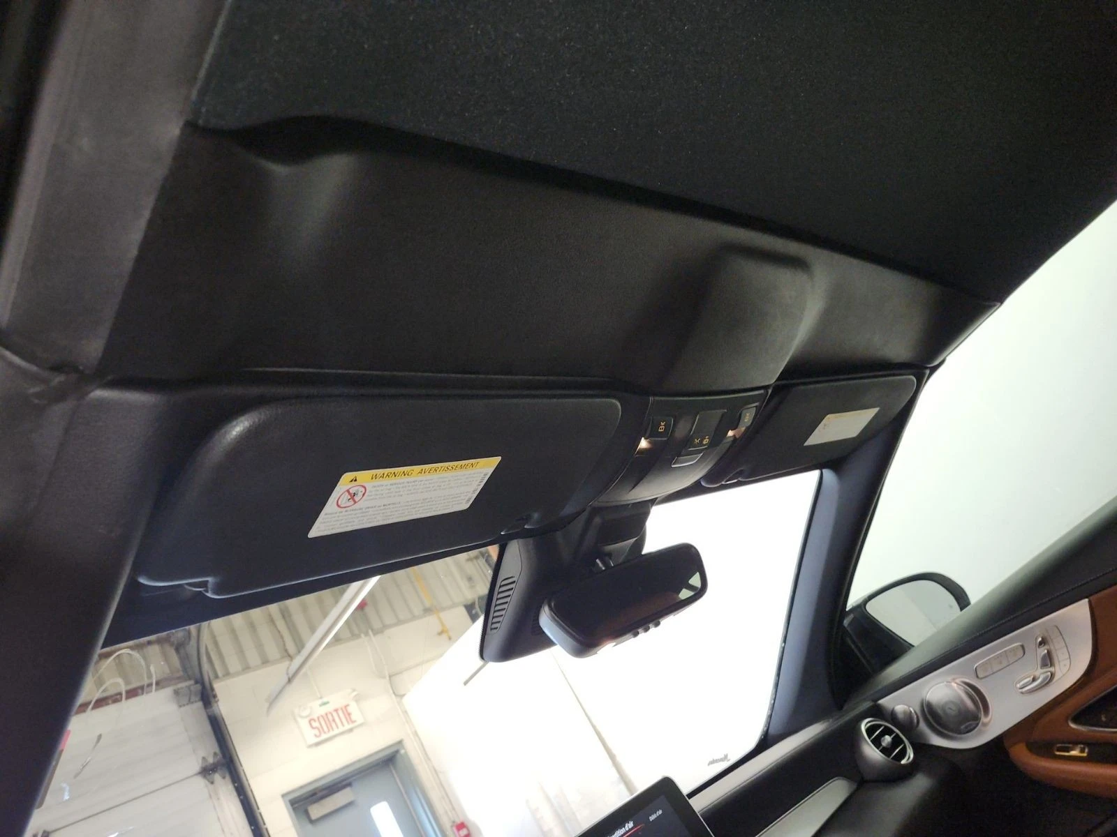 Mercedes-Benz C 43 AMG С РЕГИСТРАЦИЯ & АВТО КРЕДИТ, снимка 13 - Автомобили и джипове - 53785385