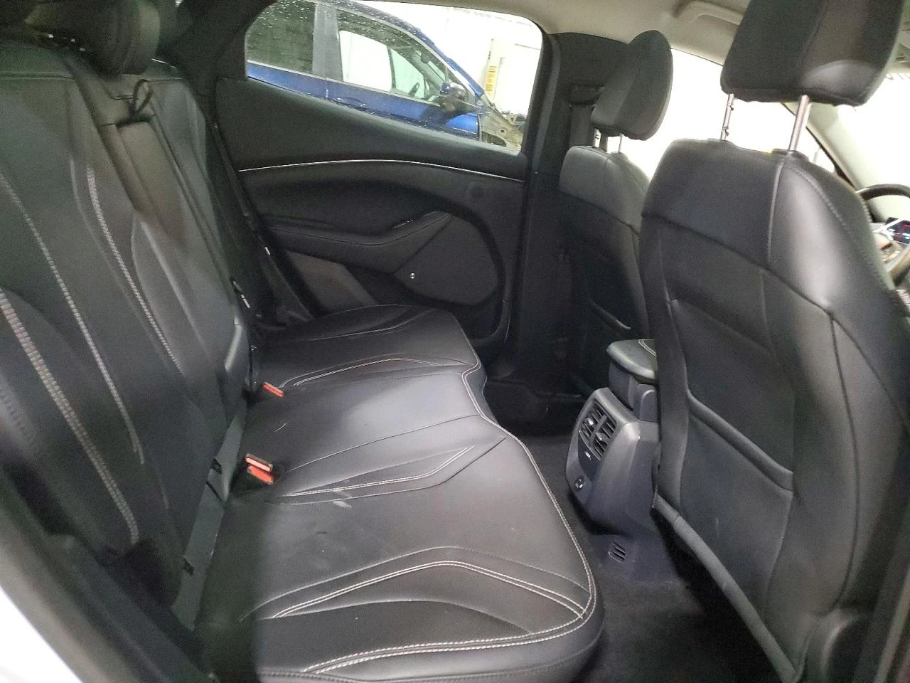 Ford Mustang Mach-E Premium, снимка 10 - Автомобили и джипове - 53924209