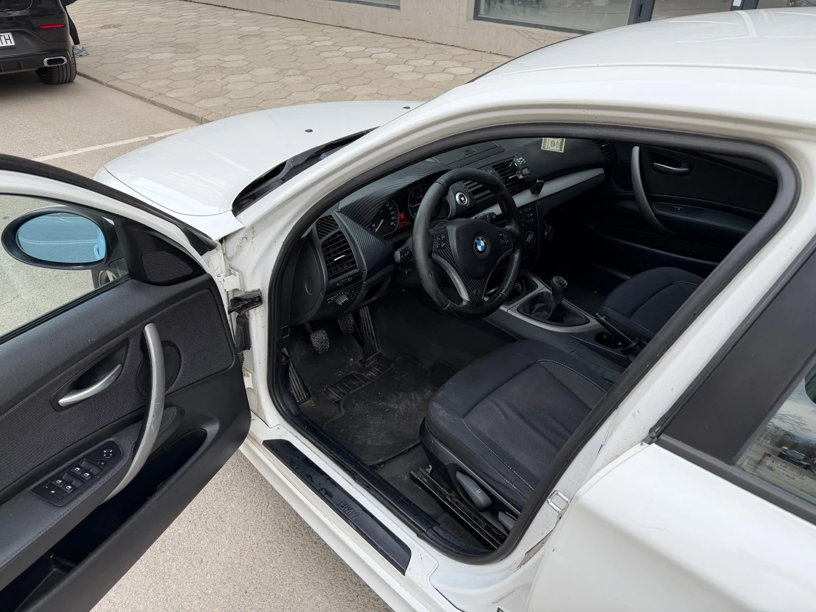 BMW 118, снимка 6 - Автомобили и джипове - 53971669