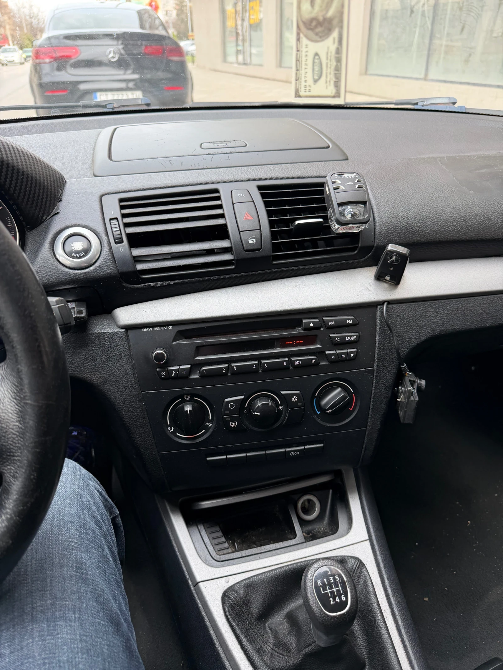 BMW 118, снимка 10 - Автомобили и джипове - 53971669