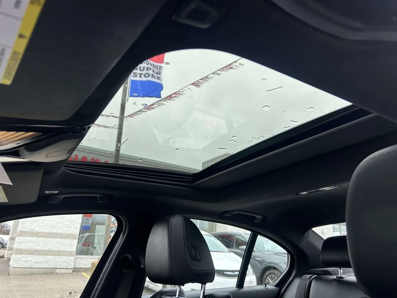 BMW 330 * xDrive * CARFAX * ЦЕНА ДО БГ, снимка 9 - Автомобили и джипове - 54371101