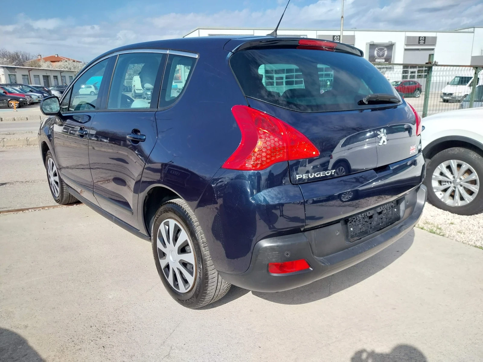 Peugeot 3008 1.6 I 120ps, снимка 7 - Автомобили и джипове - 54922359