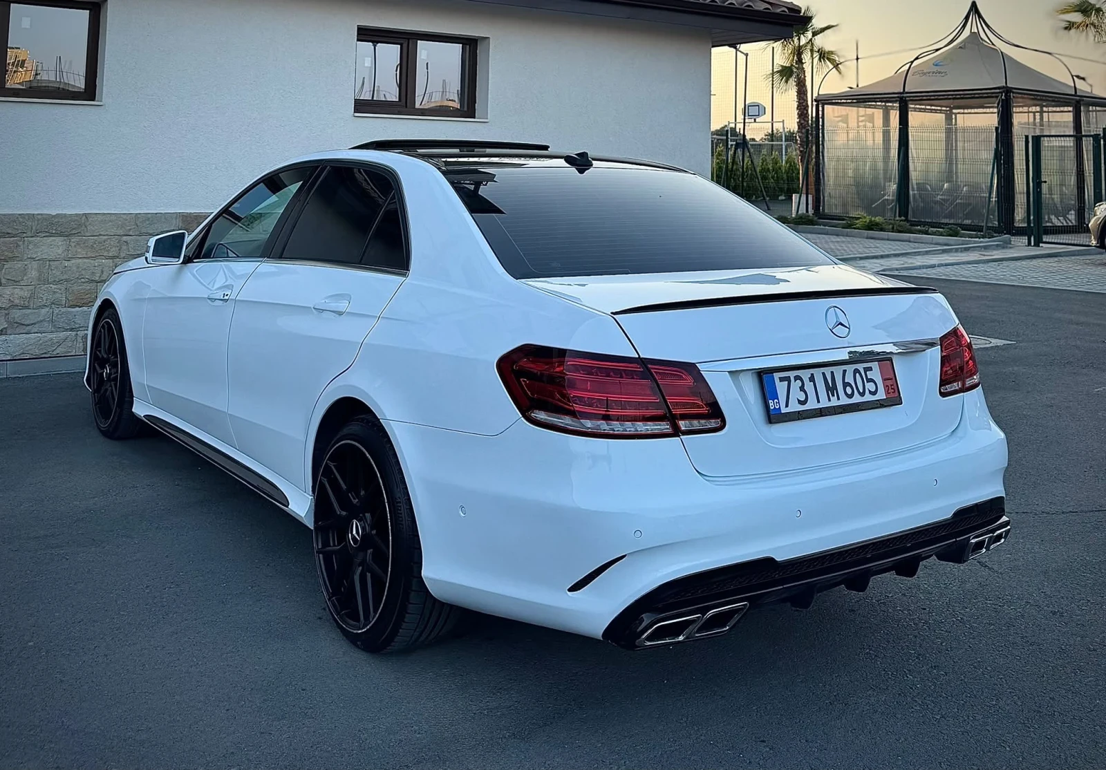 Mercedes-Benz E 200 2.2CDI AMG 63 - ������ 100% | Mobile.bg � ����������� 2