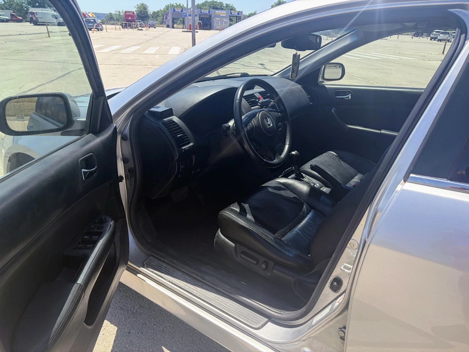 Honda Accord, снимка 6 - Автомобили и джипове - 55079874