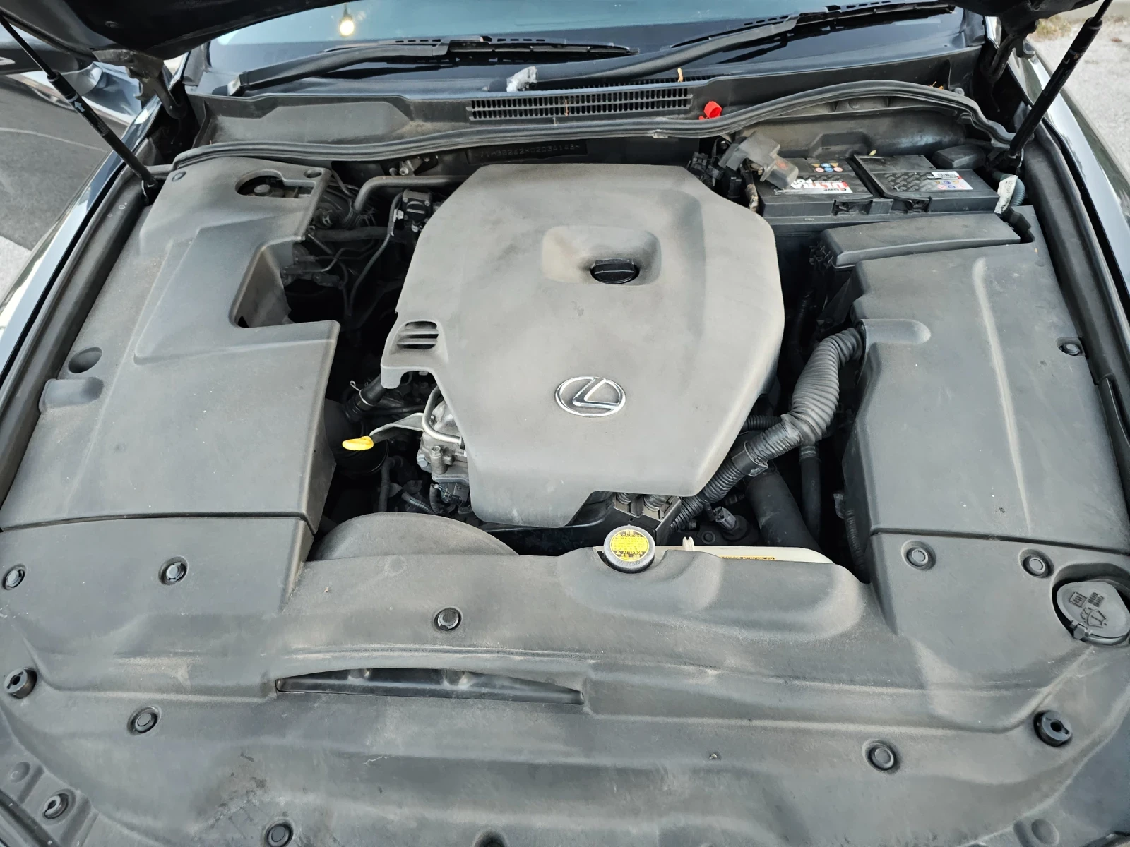 Lexus IS 220d Facelift, снимка 8 - Автомобили и джипове - 55186937