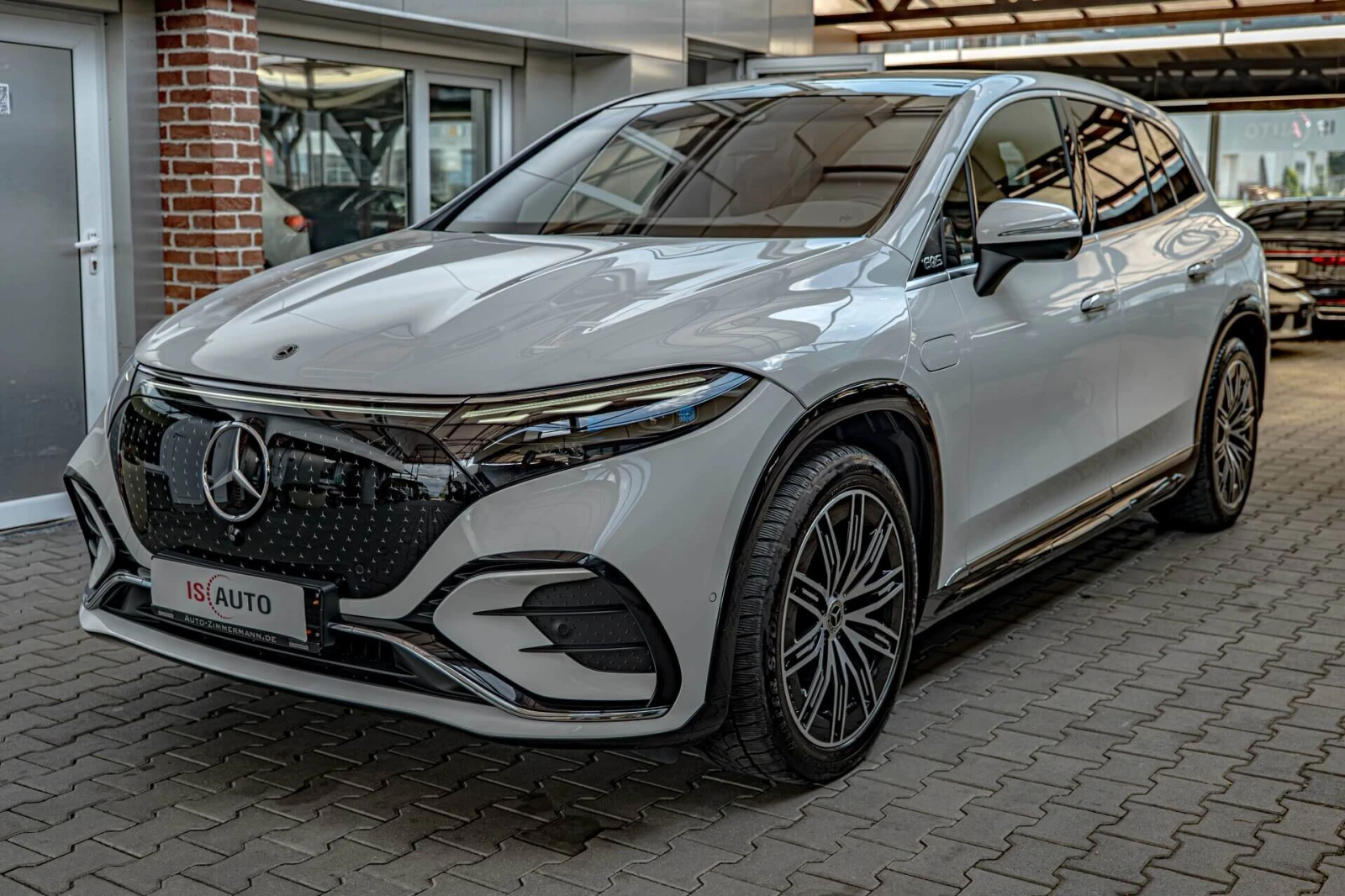 Mercedes-Benz EQS 450 4Matic/AMG Line/RSE/Hyper Screen/Burm./6+ 1/Об, снимка 2 - Автомобили и джипове - 55206816